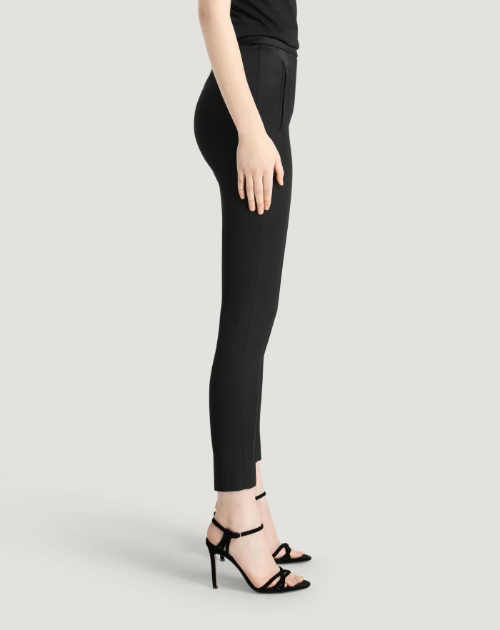 Pantaloni Torino Pantaloni Frida in satin fluido Offerte