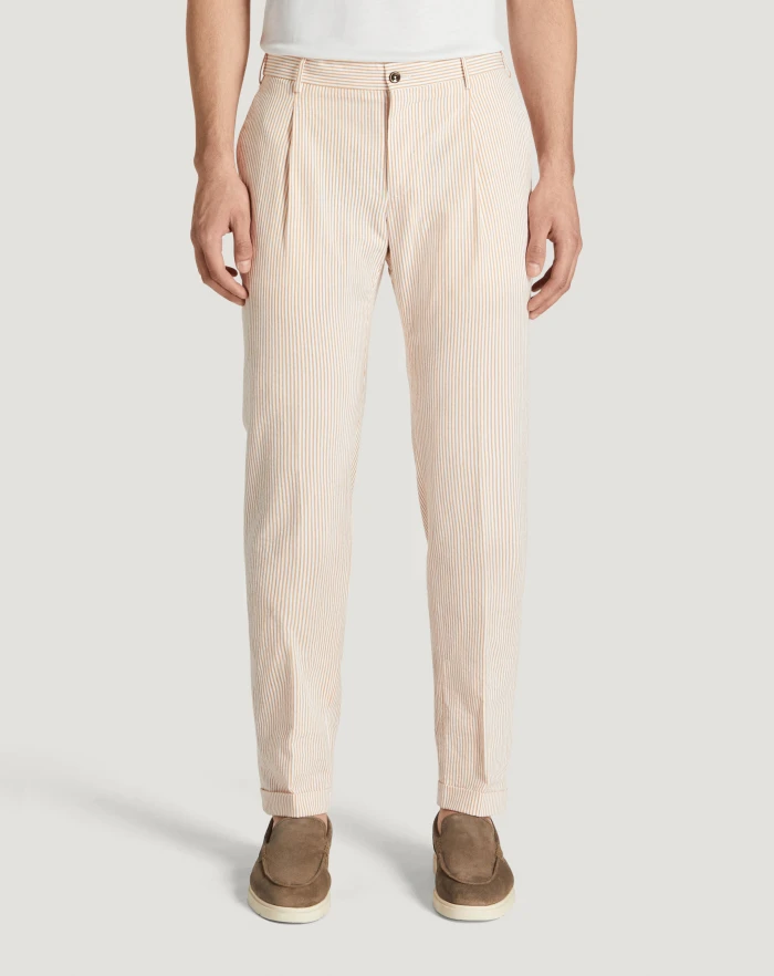 Pantaloni Torino Pantaloni Slim in cotone seersucker a righe Acquista Ora