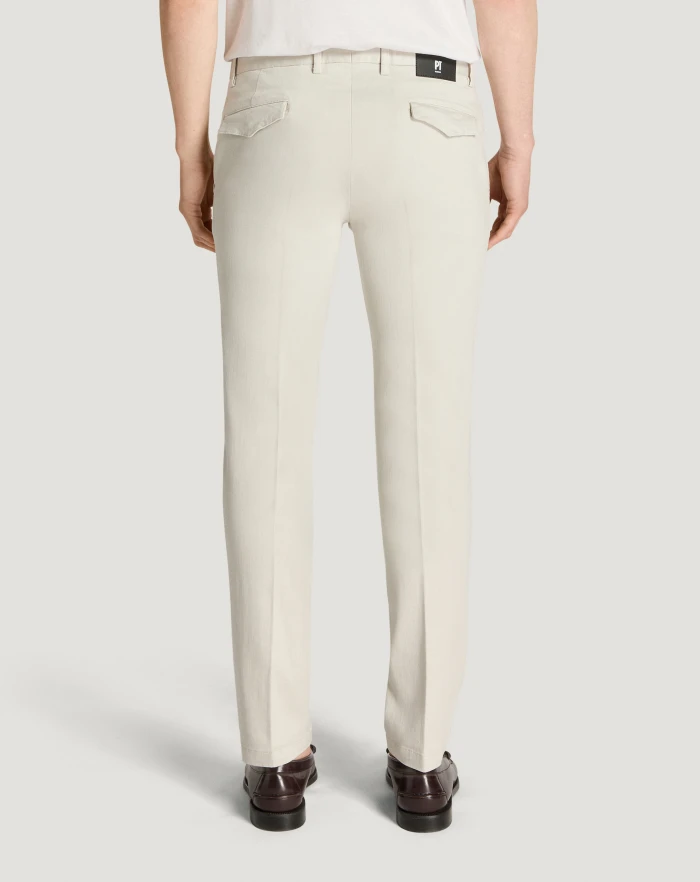 Pantaloni Torino Pantaloni House in silky denim stretch Convenienza