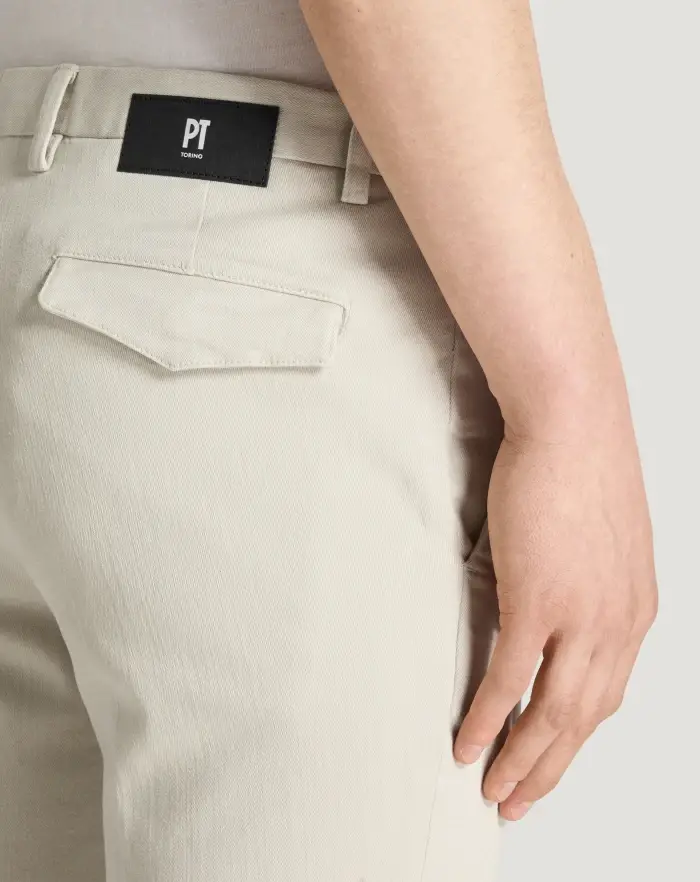 Pantaloni Torino Pantaloni House in silky denim stretch Convenienza