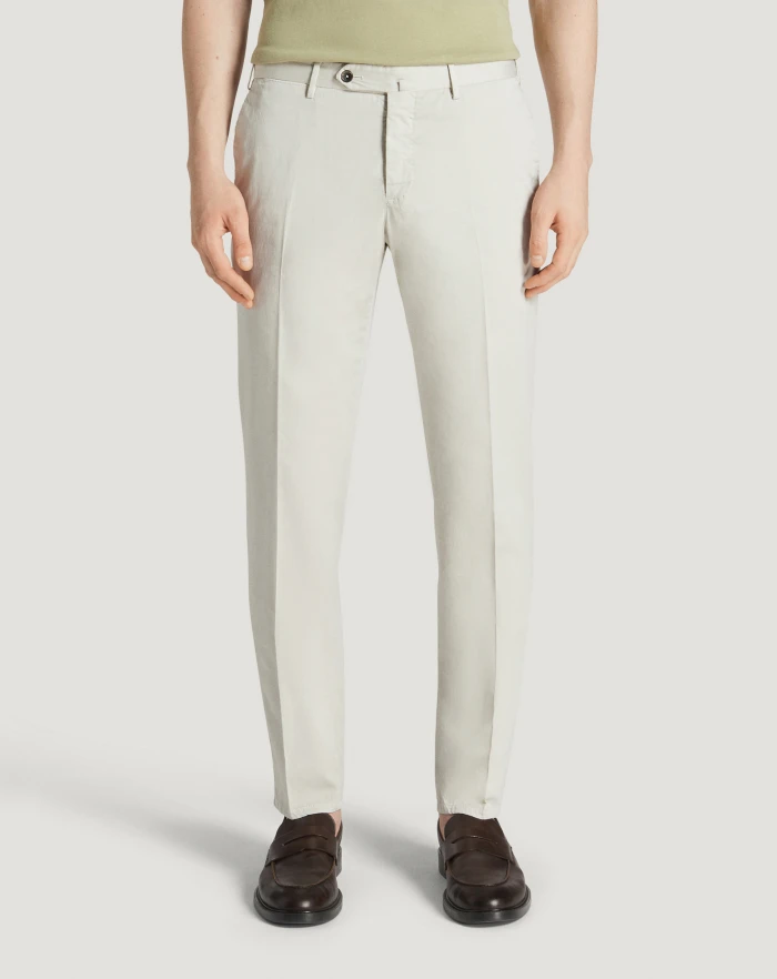 Pantaloni Torino Pantaloni Slim in silkochino Novità