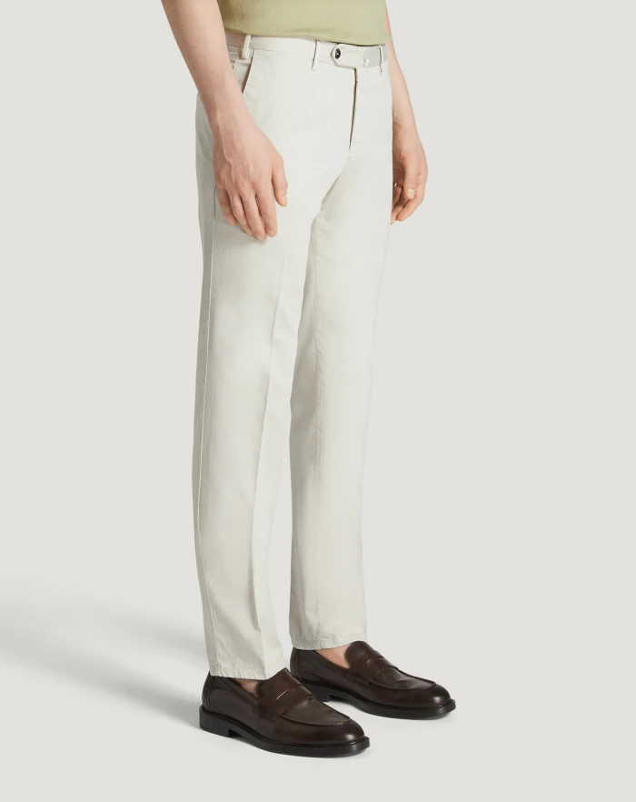 Pantaloni Torino Pantaloni Slim in silkochino Novità
