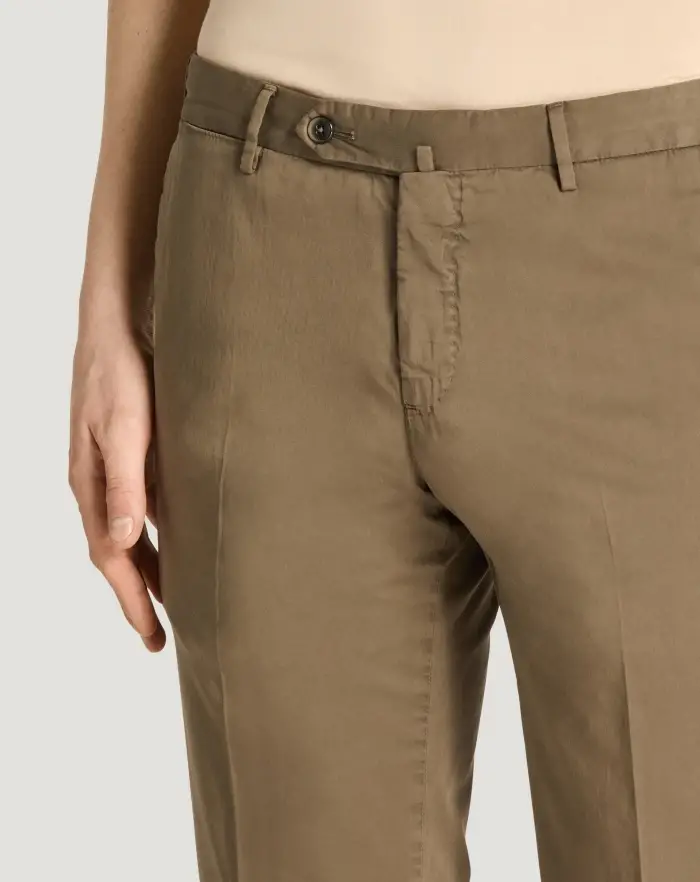 Pantaloni Torino Pantaloni Slim in silkochino Offerta esclusiva