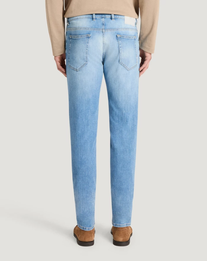 Pantaloni Torino Jeans Reggae in denim soft touch Fino al 60% di sconto