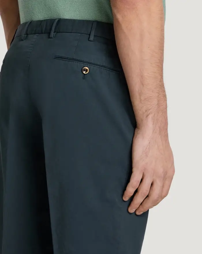 Pantaloni Torino Bermuda in gabardina stretch In Linea