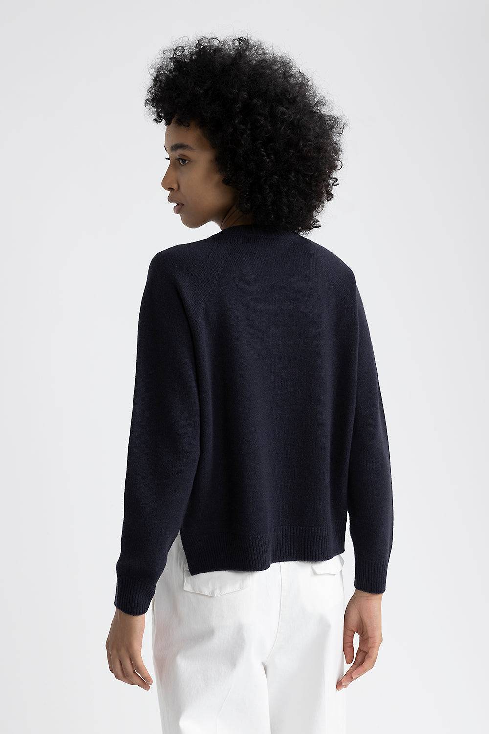 Peserico Maglia con scollo a V in lana, seta e cashmere Acquista Ora