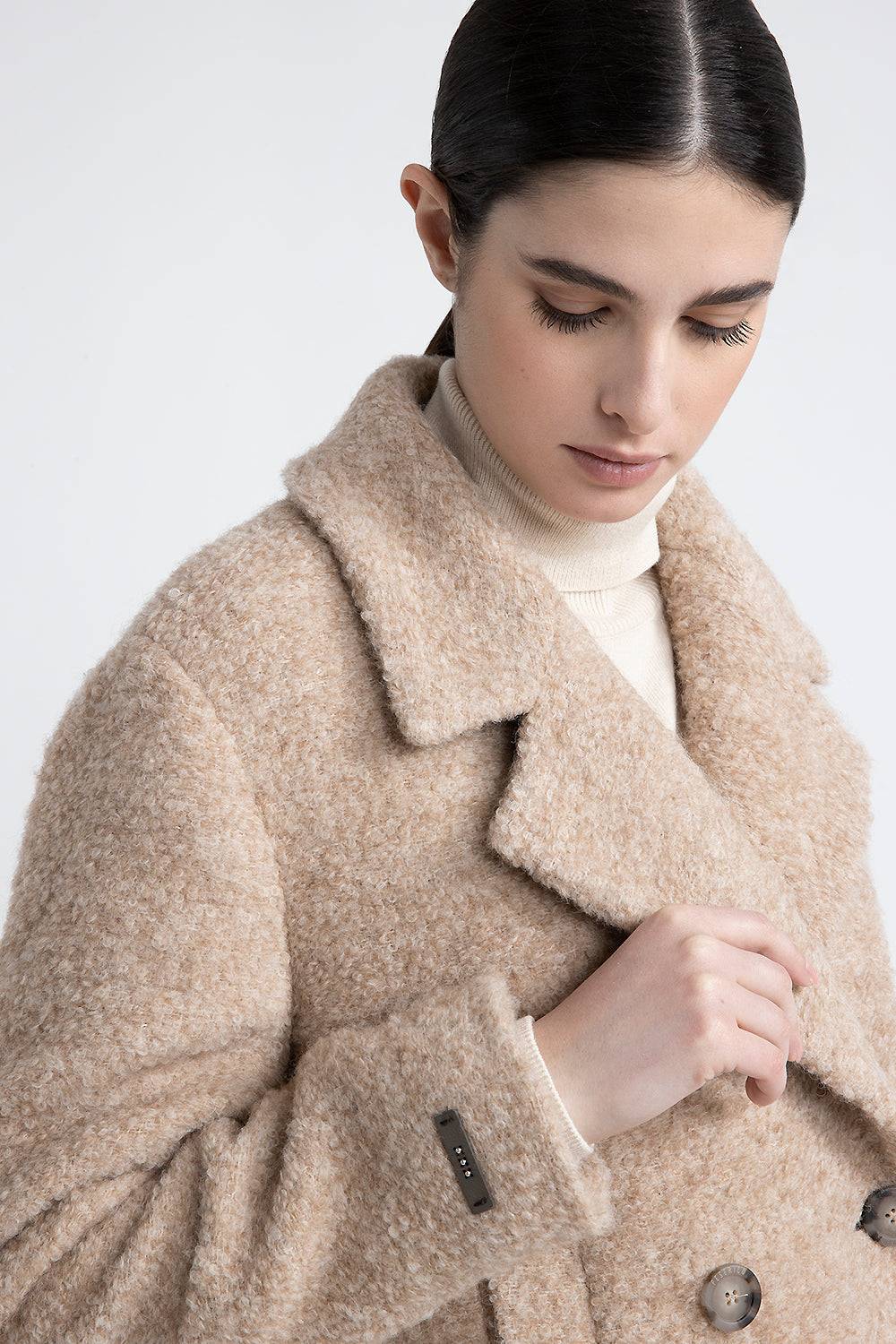 Peserico Blazer crop in panno bouclé di lana e alpaca Presa