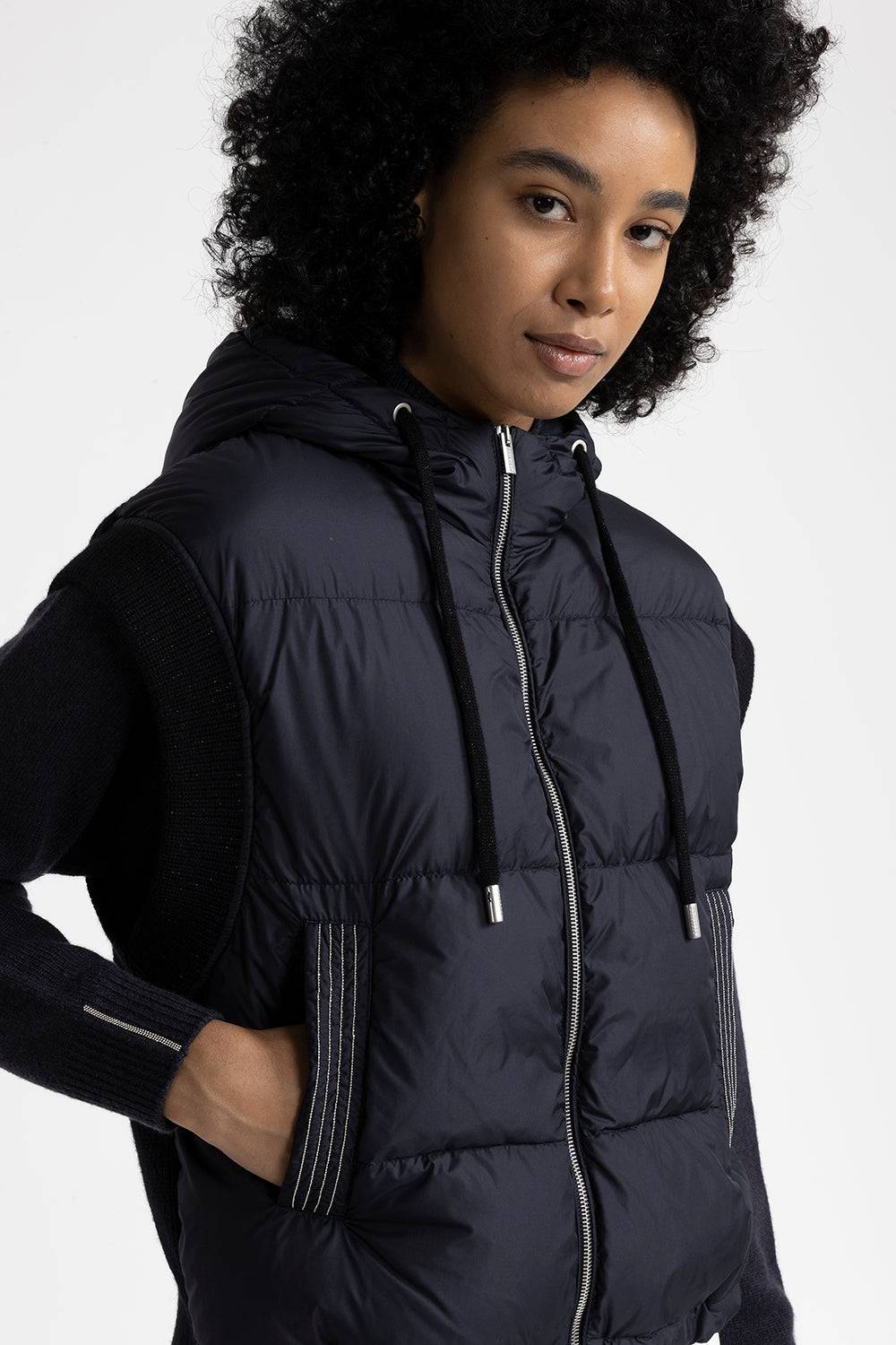 Peserico Gilet in piuma con cappuccio in lana e microfibra Offerte esclusive