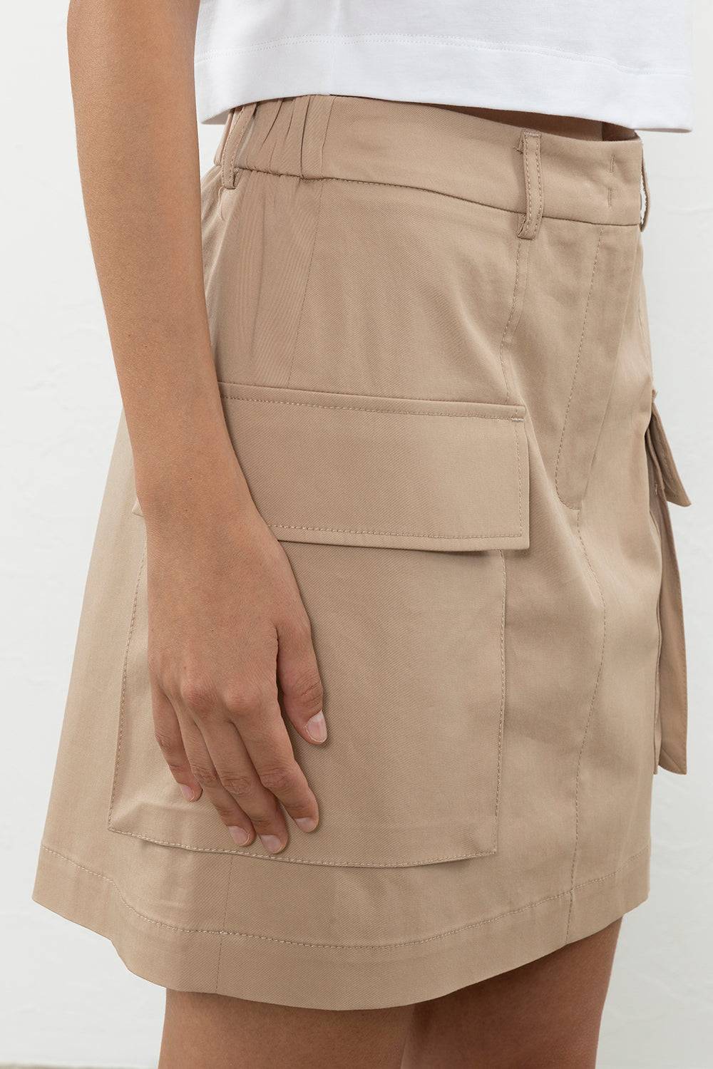 Peserico Gonna in gabardina leggera di cotone pettinato Fornitura limitata