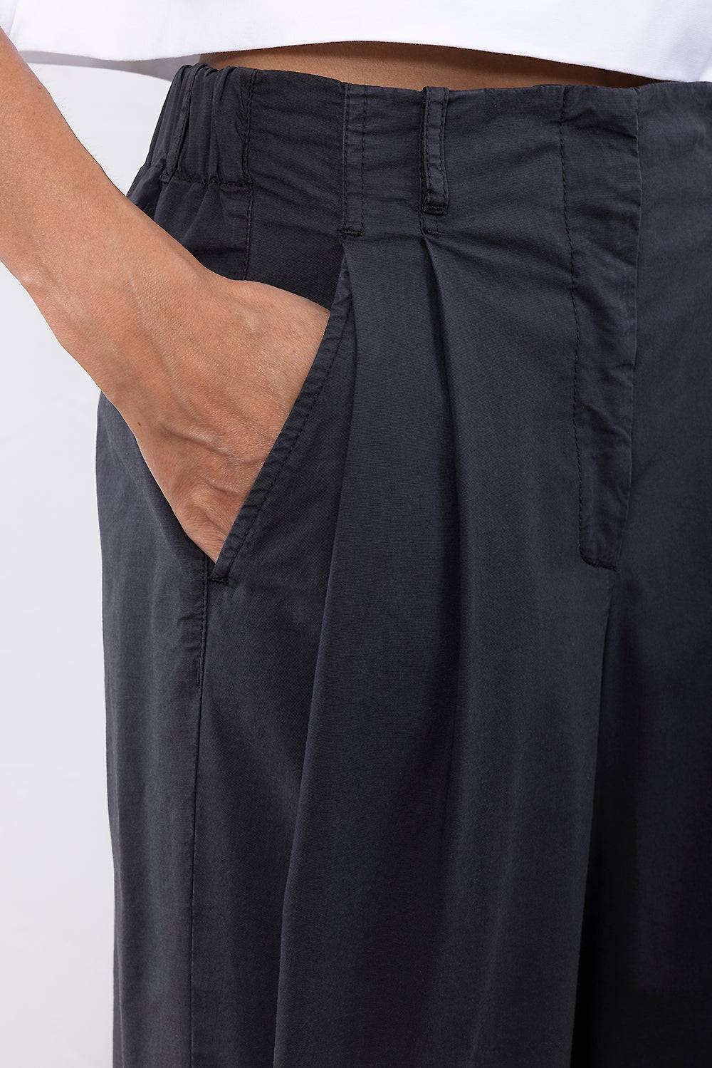 Peserico Pantalone in tela leggera di cotone e lyocell Offerta San Valentino