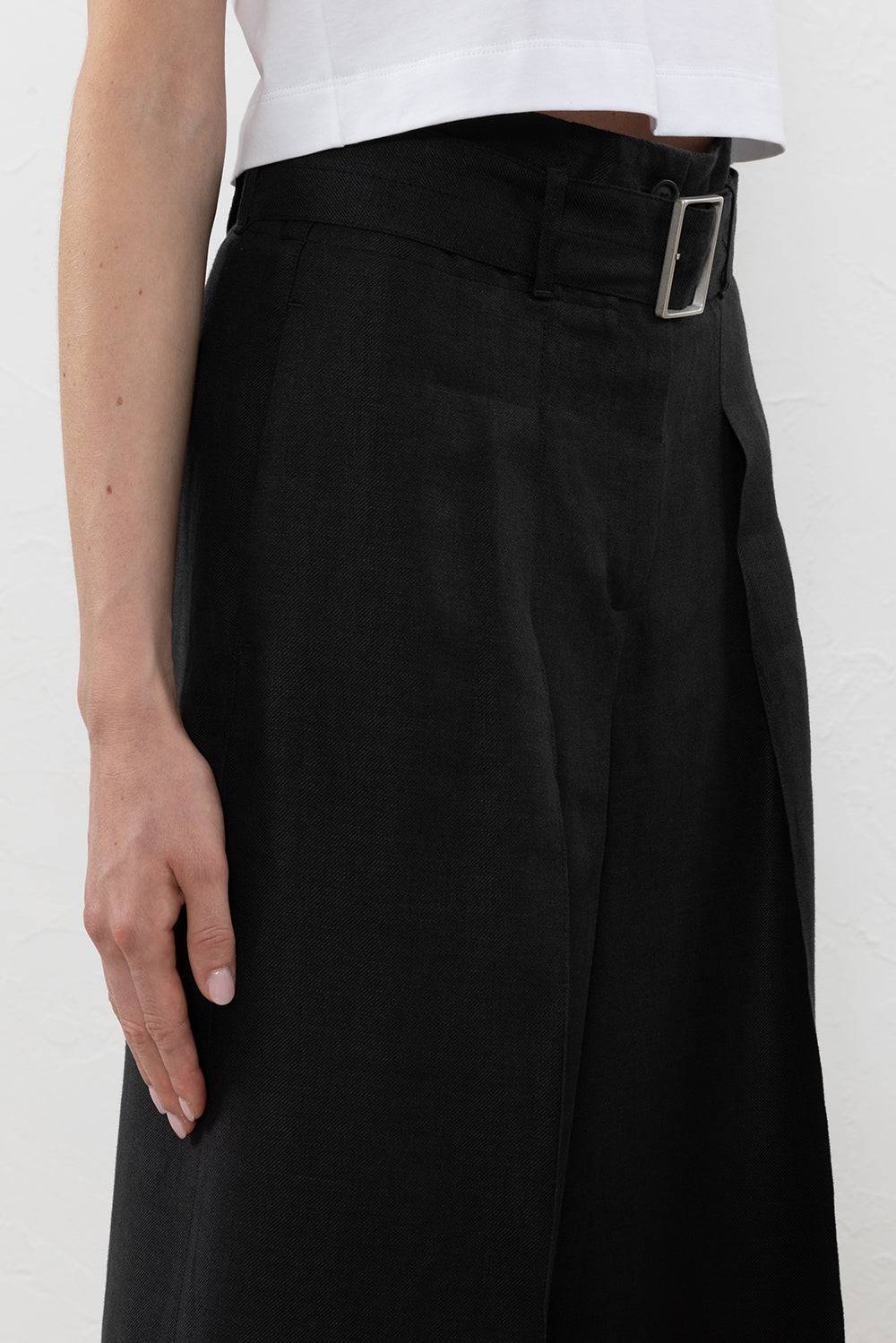 Peserico Pantalone in gabardina di puro lino Offerta temporanea