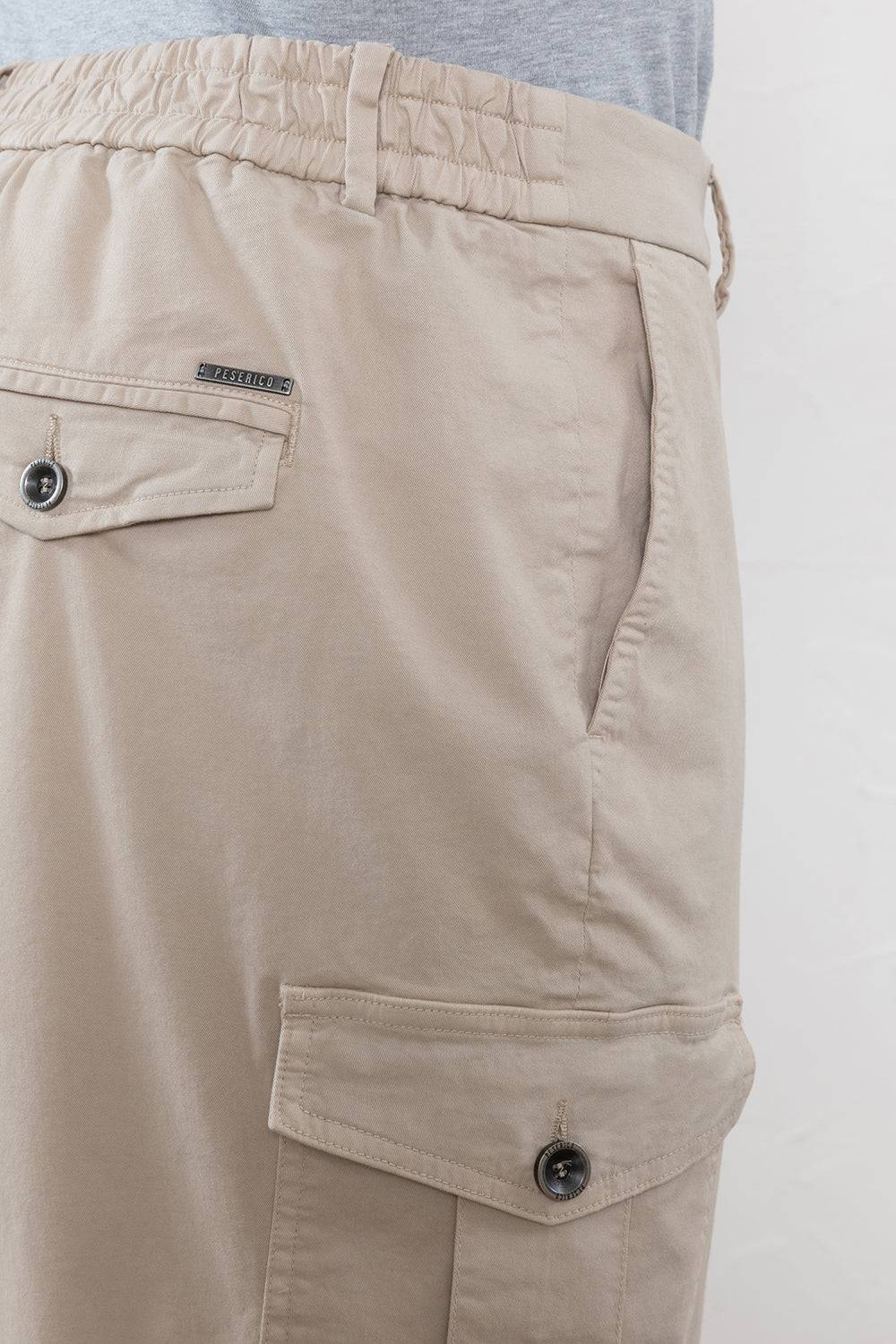 Peserico Pantalone chino in gabardina di cotone stretch Sostegno trimestrale