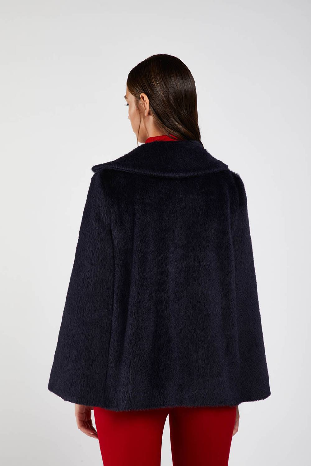 Piazza Sempione Mantella fuzzy in alpaca e lana vergine Acquista Ora