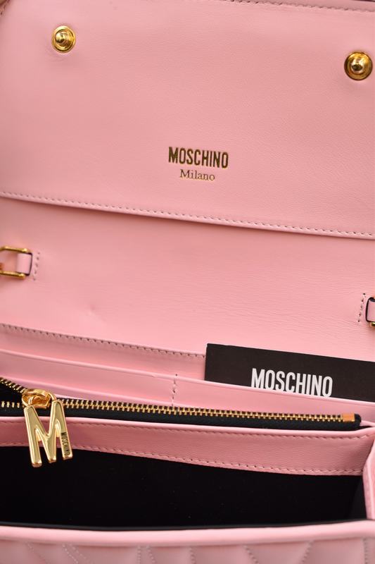 Moschino A tracolla Codice prodotto: 7A81178000242 Sottocosto