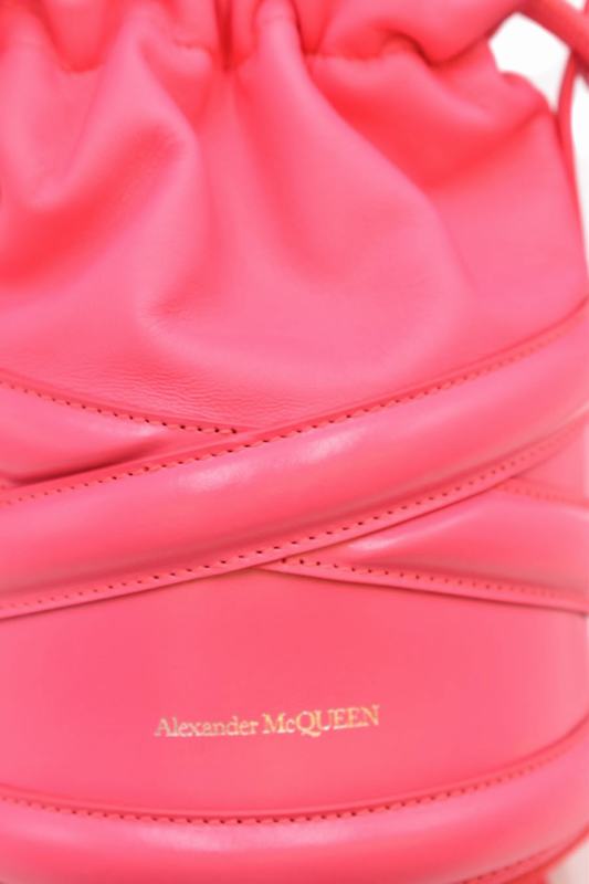 Alexander McQueen A tracolla Codice prodotto: 696811 1AXAC5907 Online
