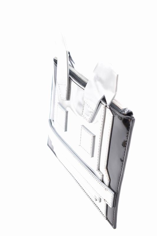 MCQ Alexander Mqueen A tracolla Codice prodotto: 404716 R5B51 8106 Latest fashion
