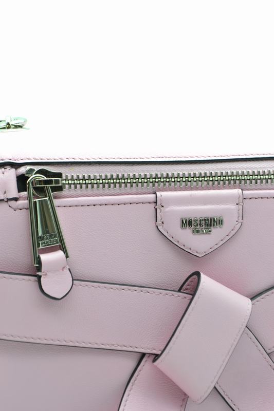 Moschino A mano Codice prodotto: 2 A 7520 8006 0221 Ultimi tre giorni