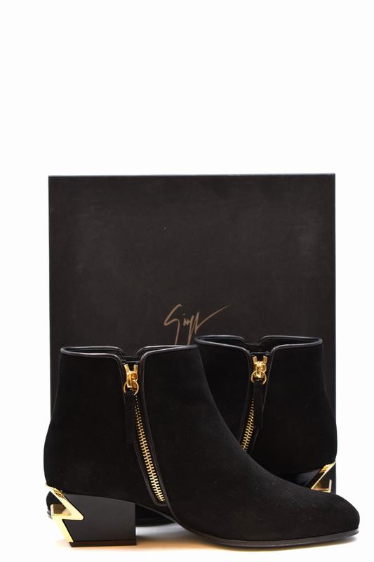 Giuseppe Zanotti Stivali Codice prodotto: I870009 Bestseller
