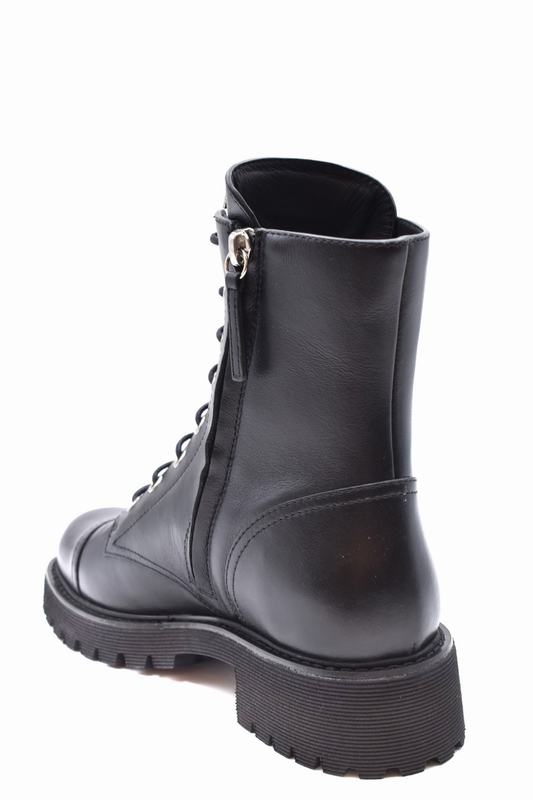 Giuseppe Zanotti Stivali Codice prodotto: I070010 Offerte speciali