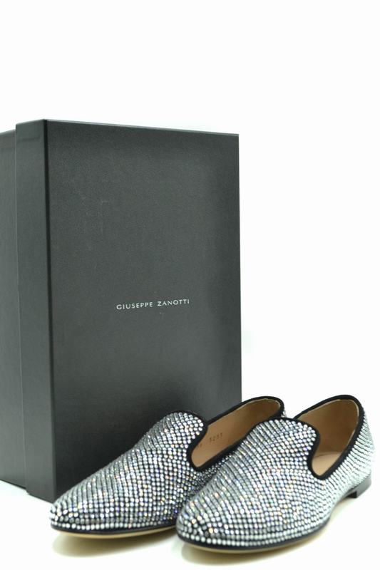 Giuseppe Zanotti Mocassini Codice prodotto: E060023 Sostegno trimestrale