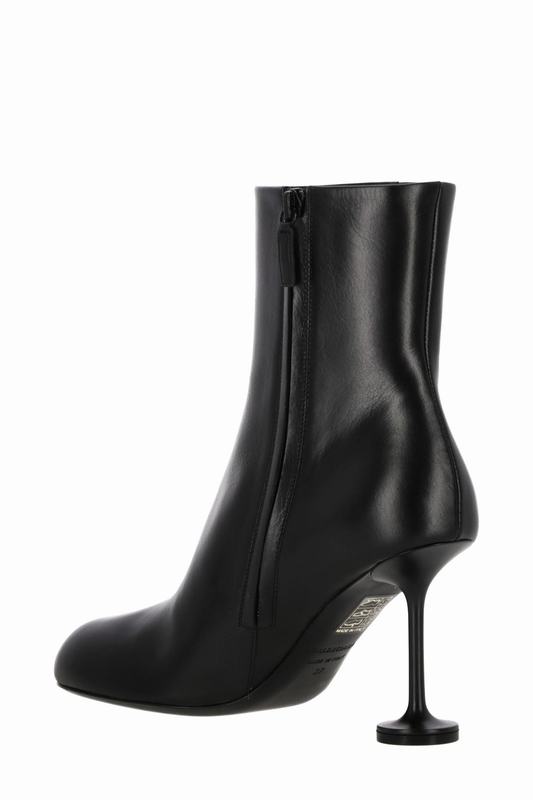 BALENCIAGA Stivali Codice prodotto: 701937 WBCR01000 Italy