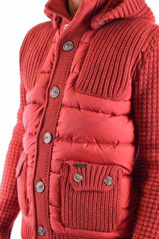 BARK Piumini Codice prodotto: 42B80019 255 Presa