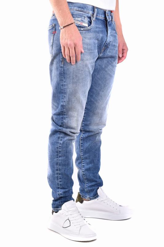 Diesel Jeans Codice prodotto: A03558 09G3201 Fino al 55% di sconto