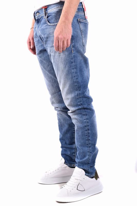 Diesel Jeans Codice prodotto: A03558 09G3201 Fino al 55% di sconto
