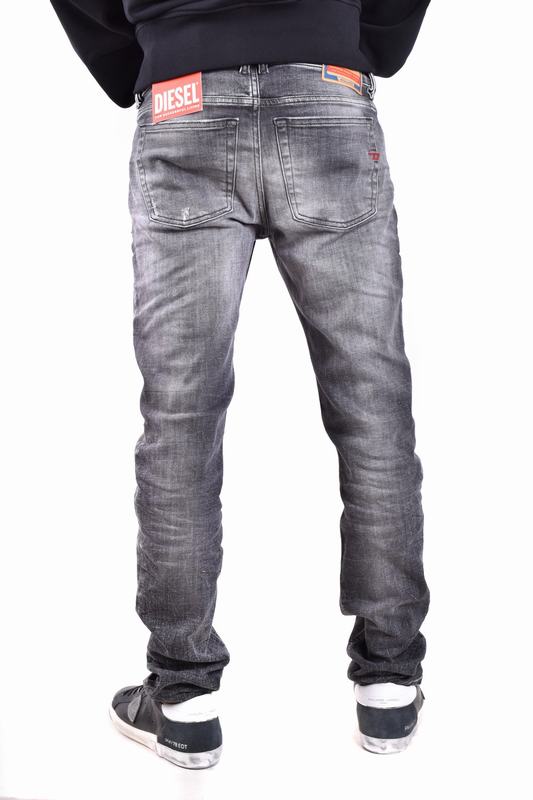 Diesel Jeans Codice prodotto: A03594 09G8602 50% di sconto per tempo limitato