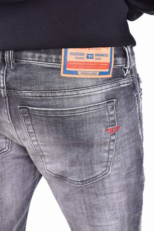 Diesel Jeans Codice prodotto: A03594 09G8602 50% di sconto per tempo limitato