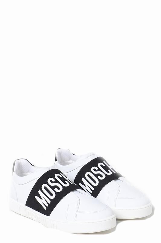 Moschino Sneakers Codice prodotto: MB15032G1F Moda