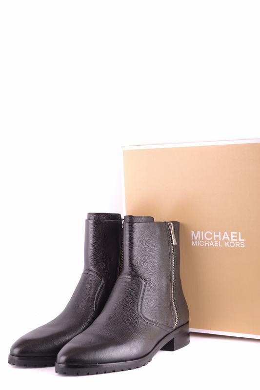 Michael Kors Stivali Codice prodotto: Smaltimento dello stoccaggio