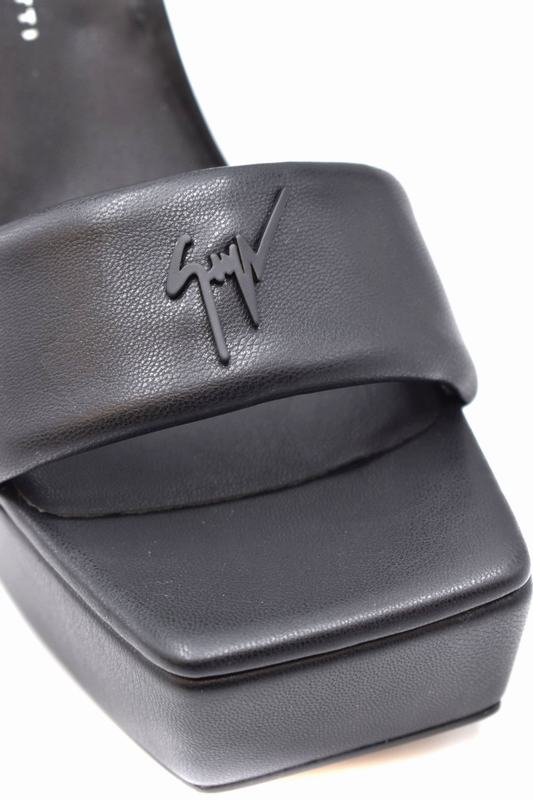 Giuseppe Zanotti Sandali Codice prodotto: E300050 Grande vendita