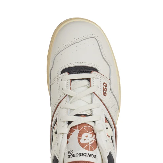 NEW BALANCE SNEAKER 550 VCG Comprane uno, ottenene uno gratis