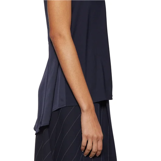 HIGH USE T-SHIRT IN JERSEY STRETCH Discount Store per i nuovi prodotti