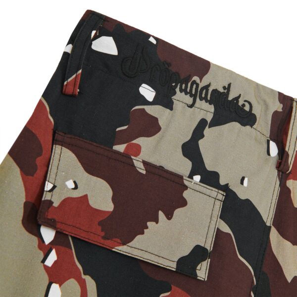 Propaganda Desert Commando Cargo Shortpants – Camo 50% di sconto con spedizione gratuita