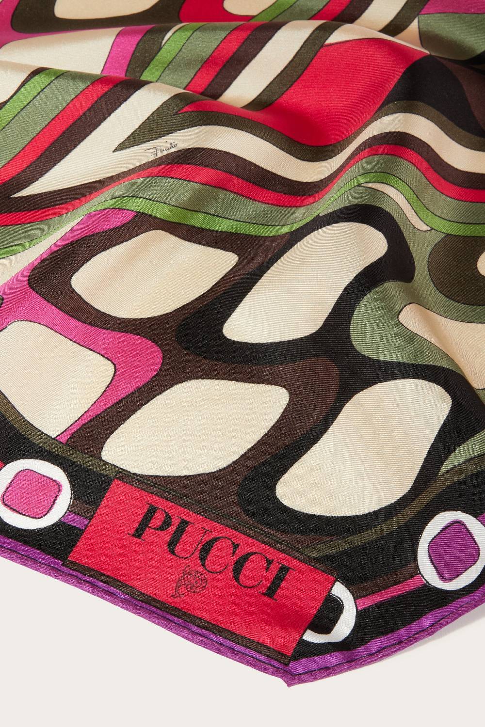 Pucci Foulard in seta con stampa Vivara Offerta San Valentino
