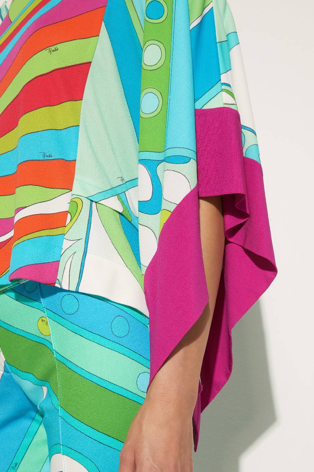 Pucci Top kaftano con stampe patchwork Discount Store per i nuovi prodotti