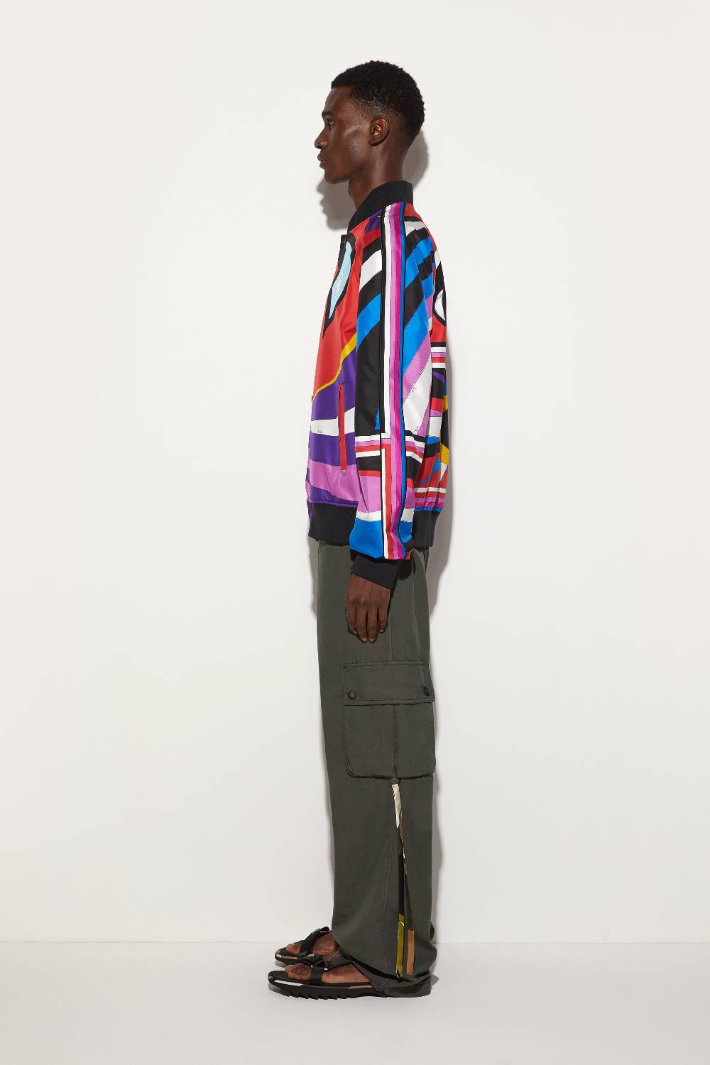 Pucci Bomber in seta con stampa Cigni Offerta esclusiva