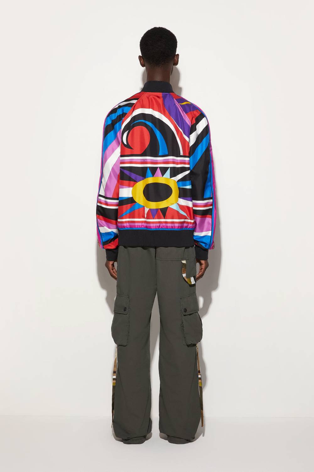 Pucci Bomber in seta con stampa Cigni Offerta esclusiva
