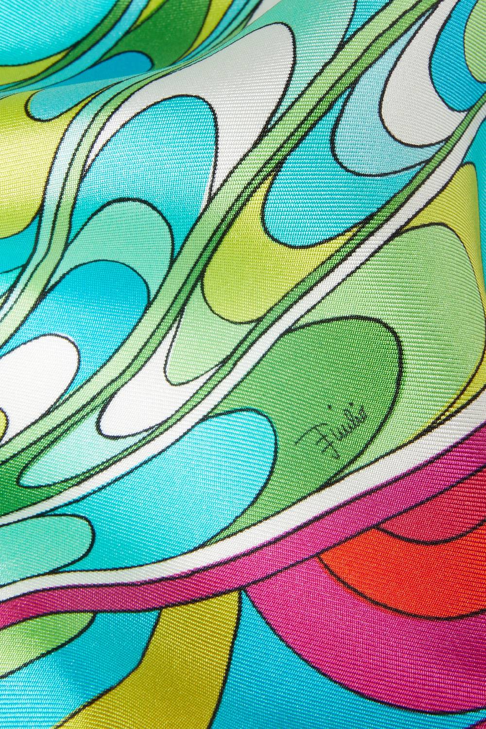 Pucci Carré piccolo in seta con stampa Onde Latest fashion
