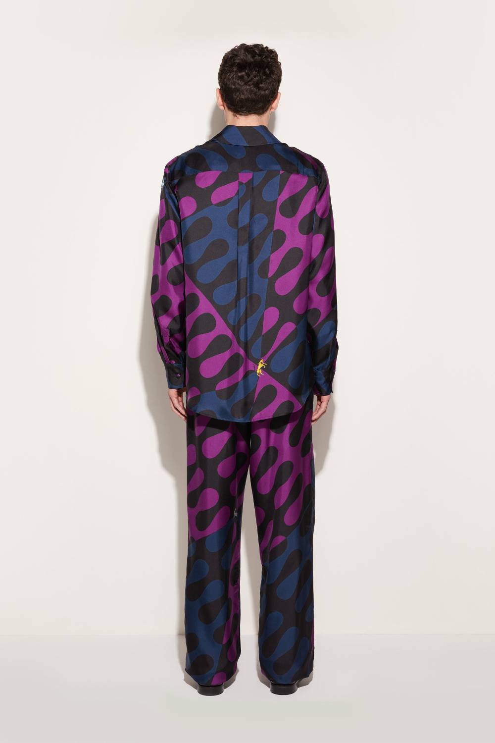 Pucci Pantaloni in seta con stampa Leocorno Fino al 65% di sconto
