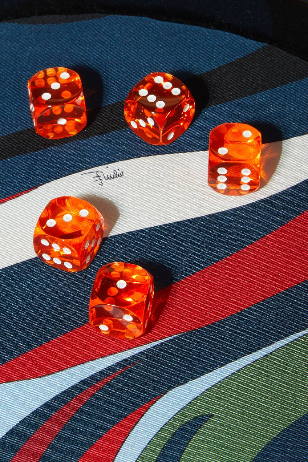 Pucci Iride-Print Dice Board Set Italia