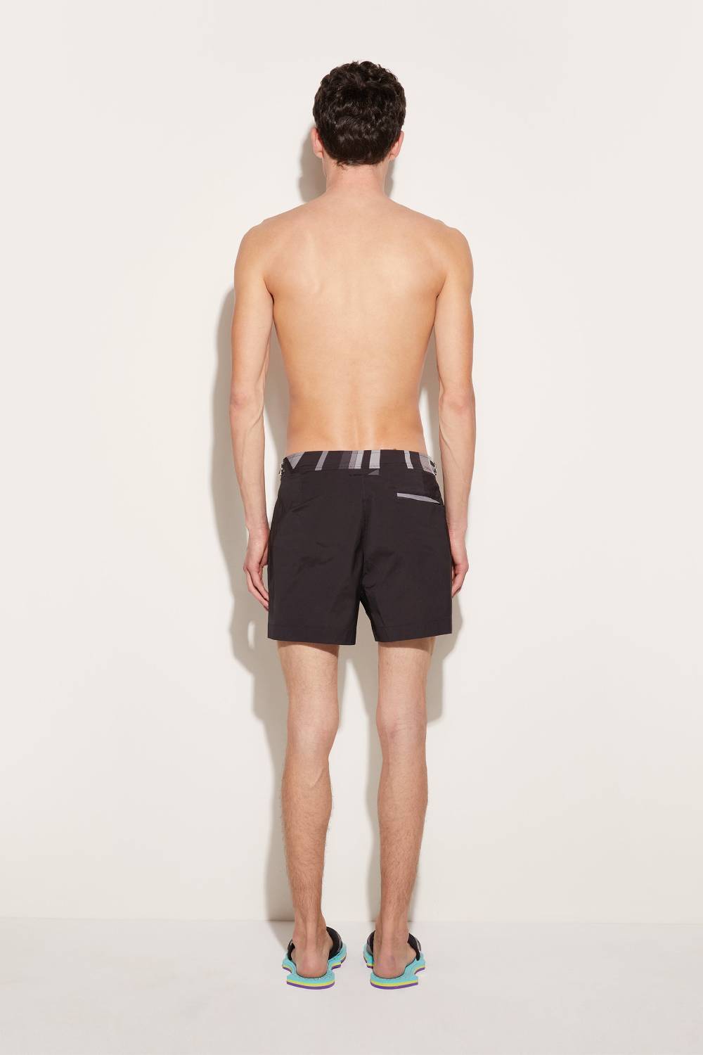 Pucci Shorts da mare con finiture Iride Qualità Garantita