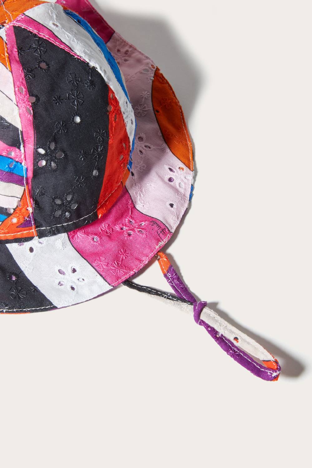 Pucci Cappello con stampa Iride Offerte