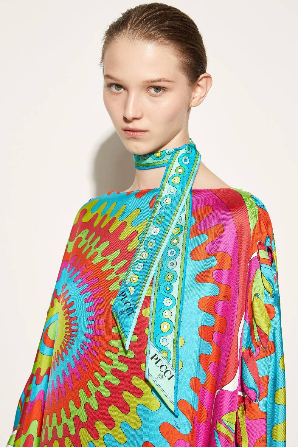 Pucci Foulard in seta con stampa Iride Offerta speciale