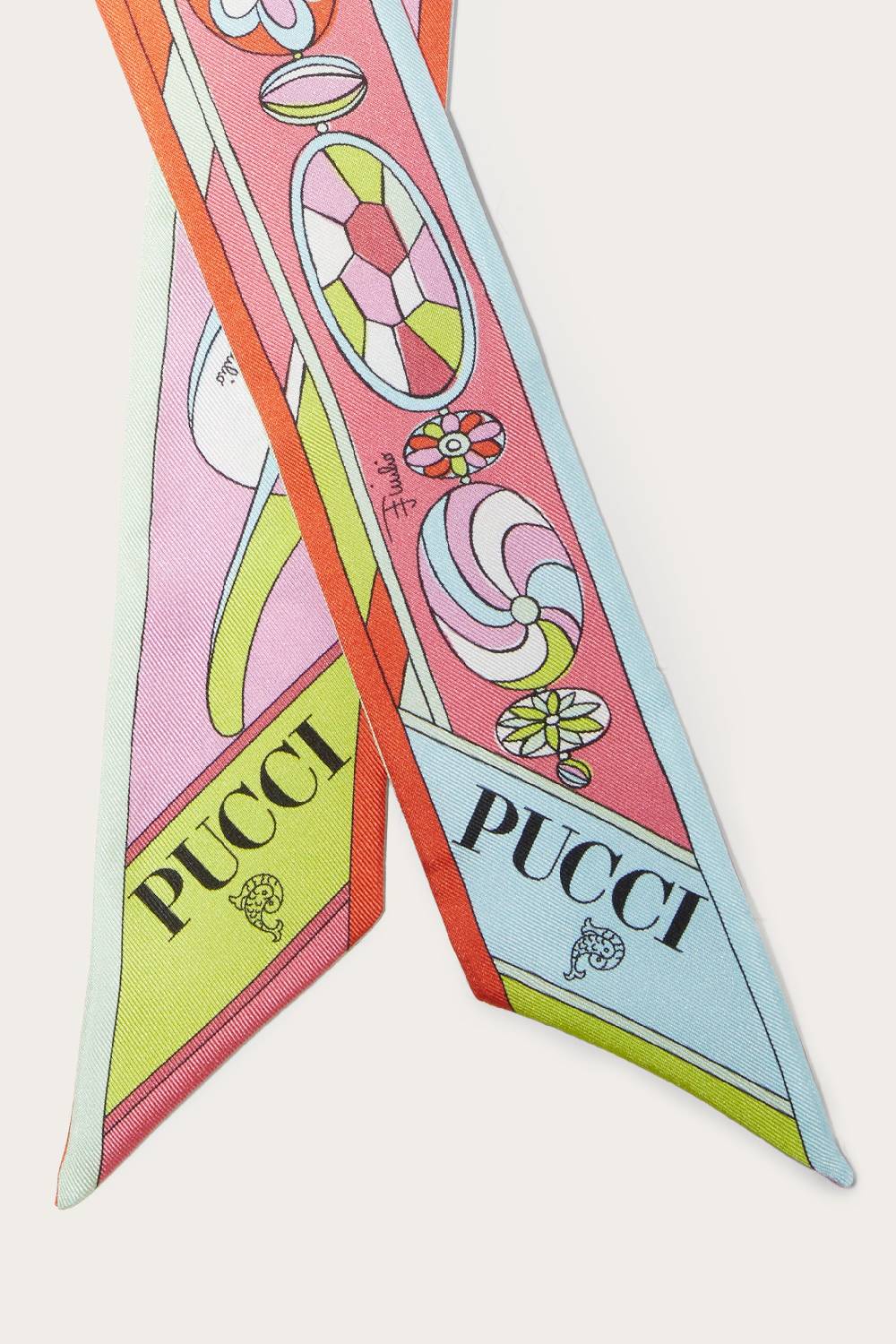Pucci Foulard in seta con stampa Pesci Novità