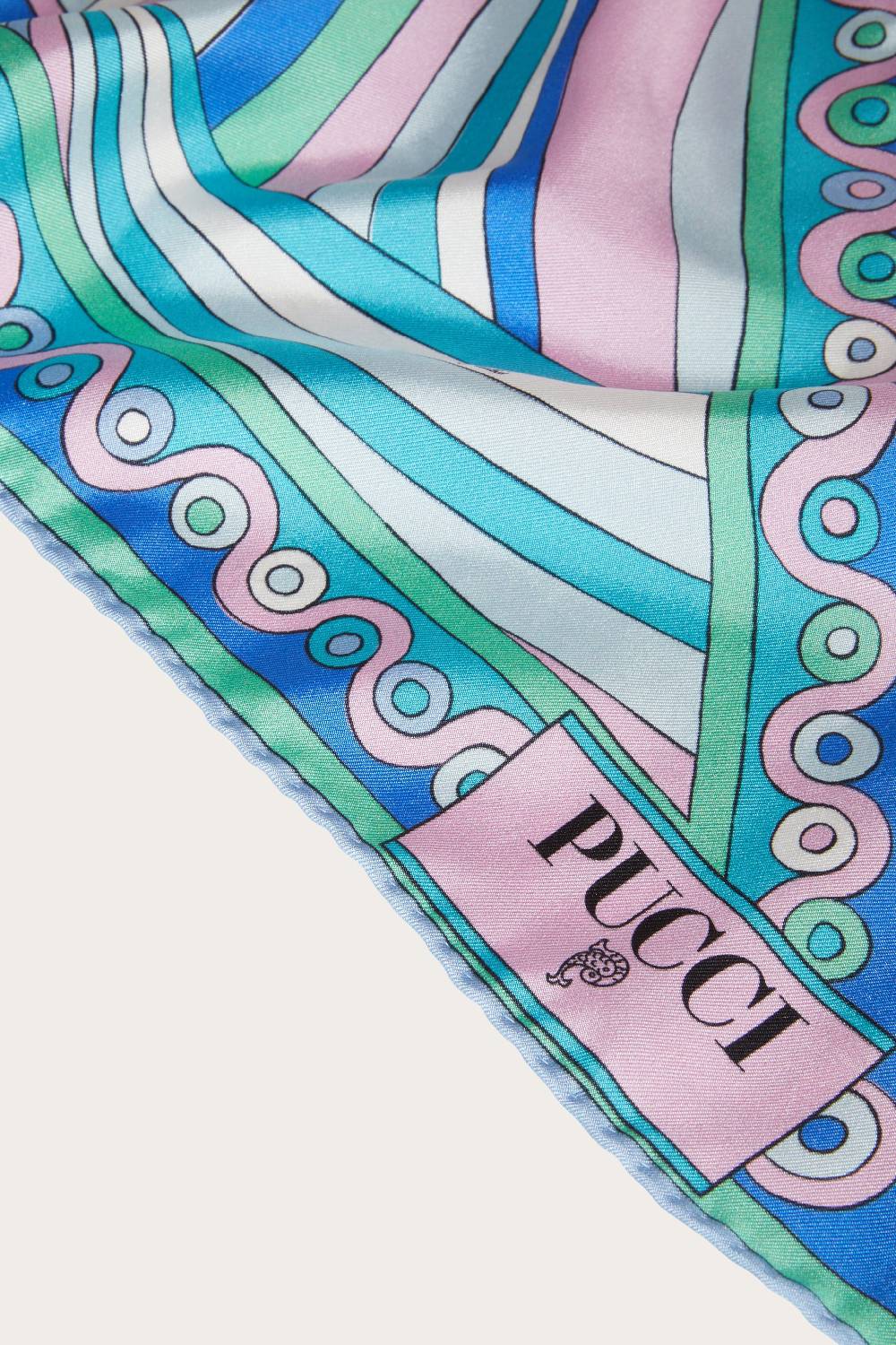 Pucci Foulard in seta con stampe Iride e Onde Offerta settimanale