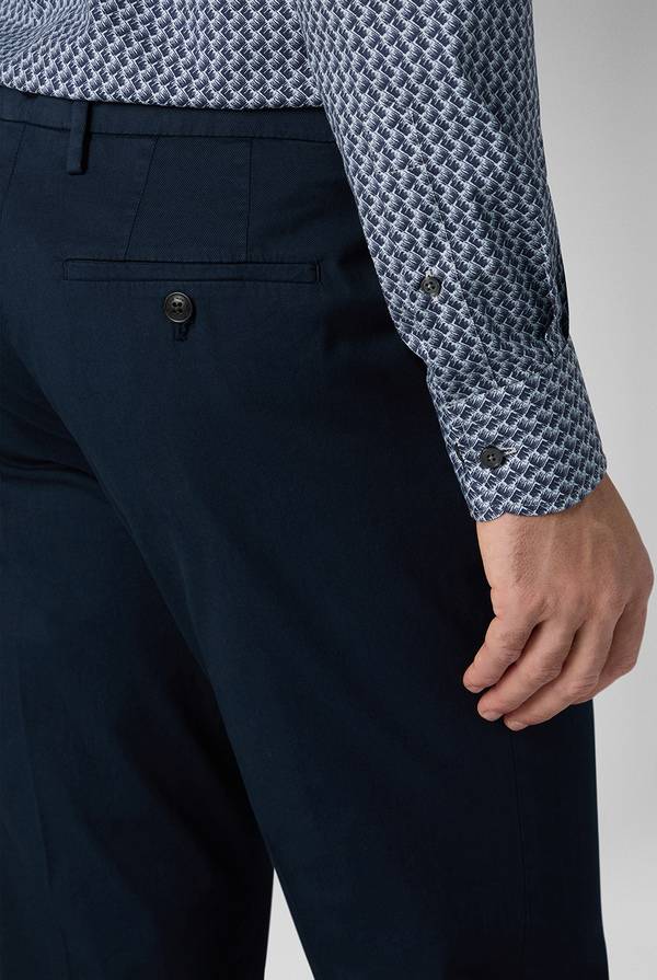 Pull Pal Zileri Chino in cotone stretch In Saldo