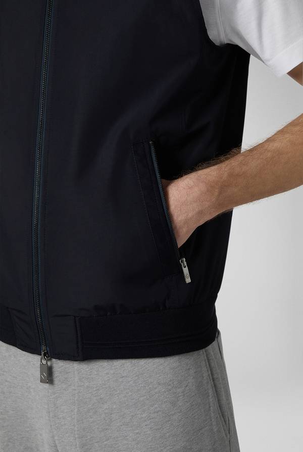 Pull Pal Zileri Outerwear gilet in nylon ultra leggero Offerta